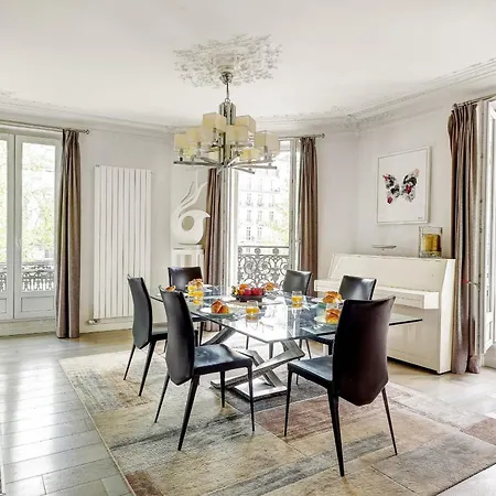 Bnbnova - Elegant 3br Champs-elysees & Arc De Triomphe