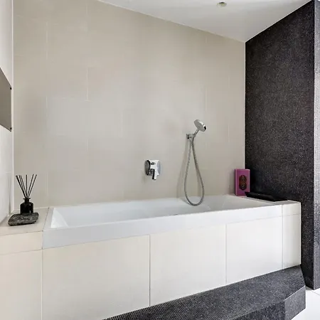 דירה Bnbnova - Elegant 3br Champs-elysees & Arc De Triomphe