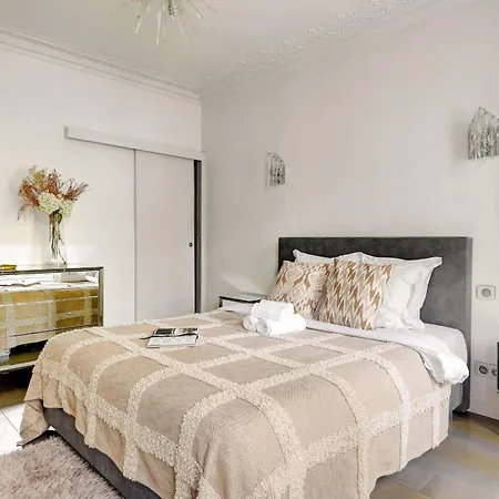 Bnbnova - Elegant 3br Champs-elysees & Arc De Triomphe דירה פריז