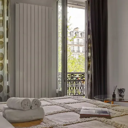 Bnbnova - Elegant 3br Champs-elysees & Arc De Triomphe דירה