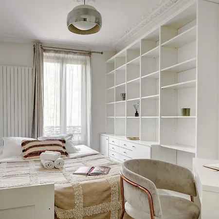 דירה Bnbnova - Elegant 3br Champs-elysees & Arc De Triomphe פריז